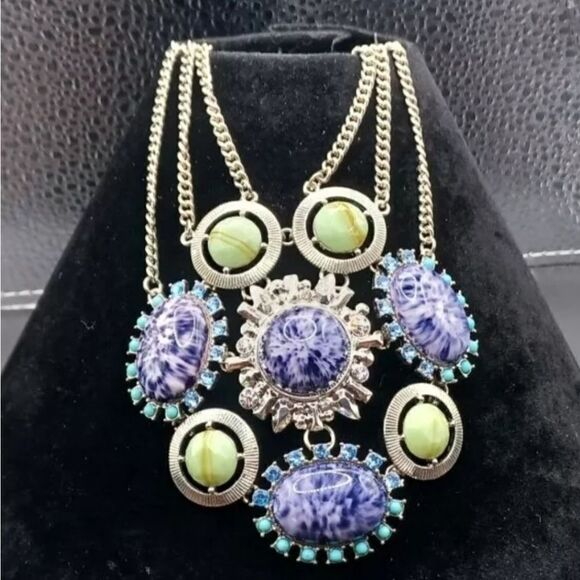 JTV Green Blue Sun Silvertone Statement Necklace NWOT - Picture 1 of 3